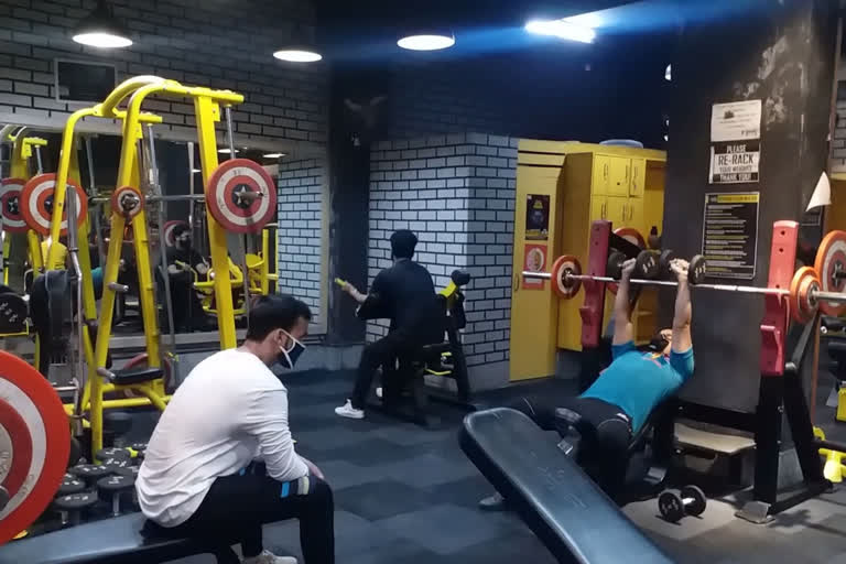 Gym reopen in delhi after six months in corona time