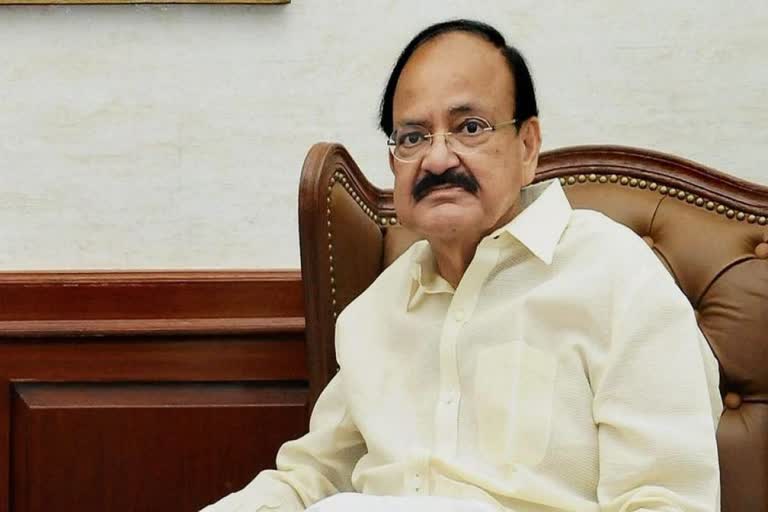 V Naidu applauds India's Chess Olympiad winning team