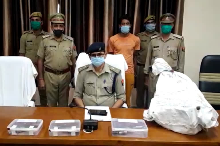 illegal arms factory uncovered, one arrested in amroha uttar pradesh