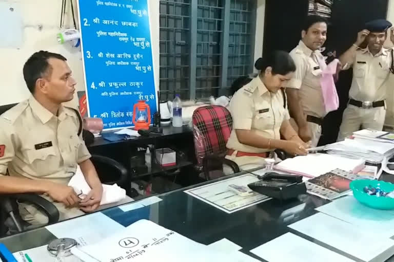 Raipur police seized gold