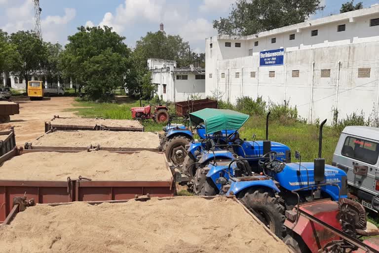 Illegal sand mining in korba