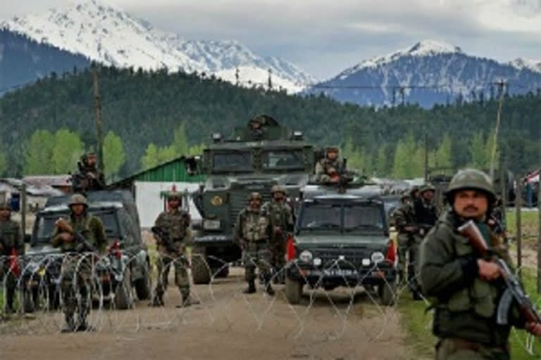 Amid tensions at LAC, Army prepares for long winter in Ladakh