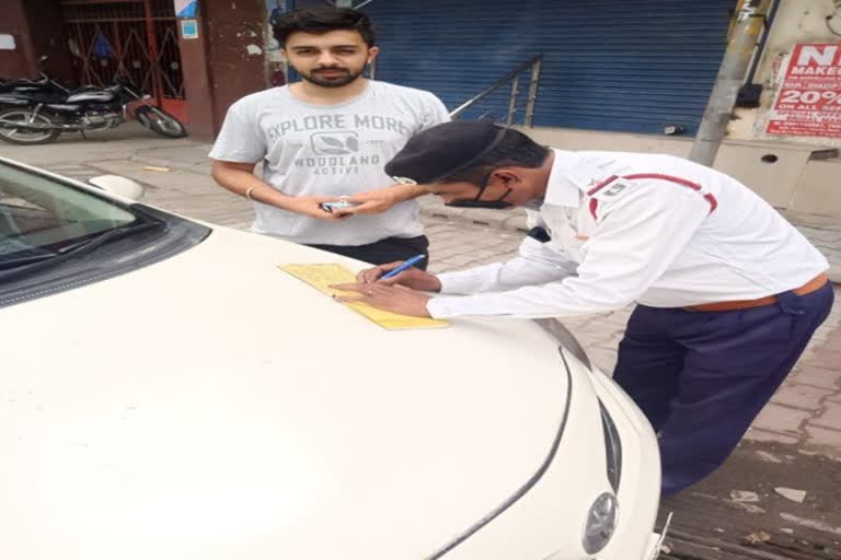 Bhiwani police will invoice on not having a high security number plate