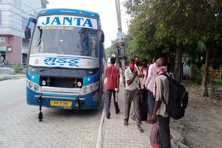 migrant laborers arrived in guhla cheeka anaj mandi