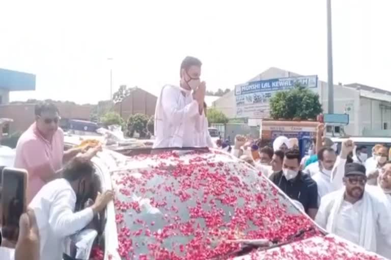 congress leader randeep surjewala addresses party workers in panipat