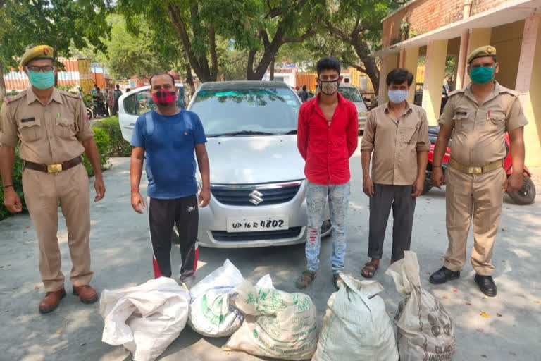 Jewar police arrested three smugglers with illegal liquor