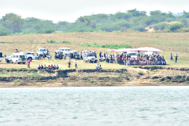 Action in Chambal river accident case,  Boat overturned in Chambal river in Kota