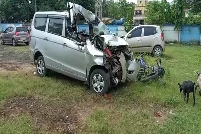 road accident on national highway 2 T durgapur