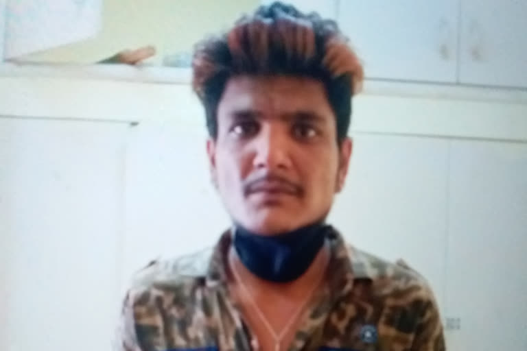 Mayapuri Police  arrested robber in delhi