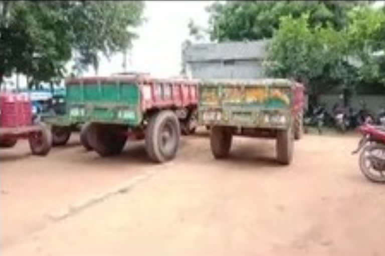 6 tractors seized for transporting sand illegally in suryapet district