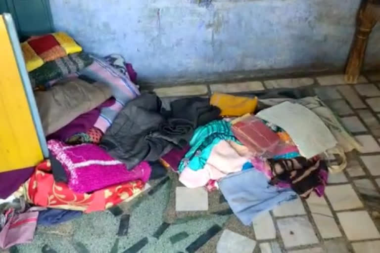 डेगाना गांव दो घरों में चोरी, houses were stolen in Degana village