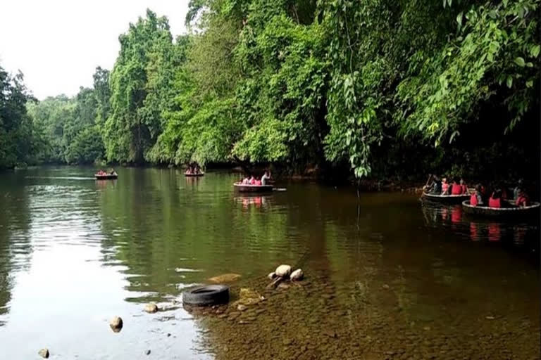 the-mundomoozhi-basket-boat-ride-began