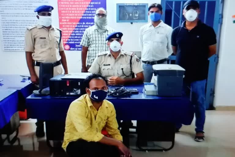 Railway has arrested 9 ticket brokers in raipur