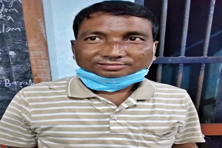 Fraud caught by kharupetia police darrng assam etv bharat news