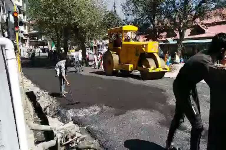 PWD repairing road from Rekong Peo to Kalpa AFTER 5 YEAR