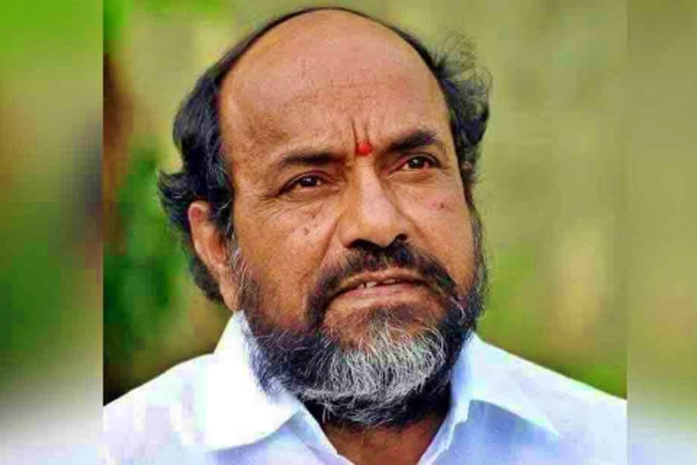 R Krishnaiah On field Assistants in hyderbad