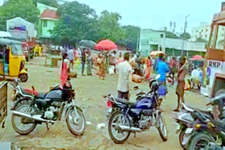 so many problems in gudi malkapur market in Hyderabad