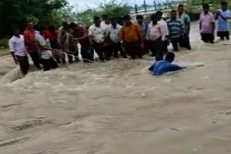 heavy rains in kurnool district