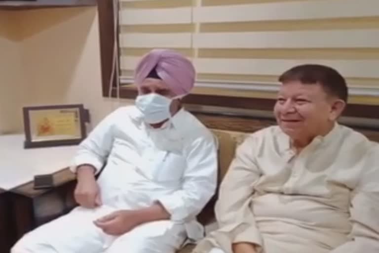 former congress mla files complaint against cabinet minister tripat bajwa