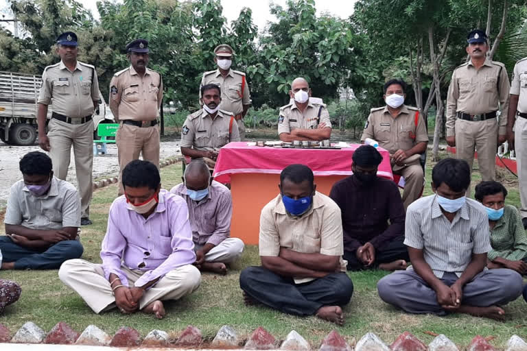 Gutka and red sandalwood logs seized during police inspections in kadapa, srikakulam districts