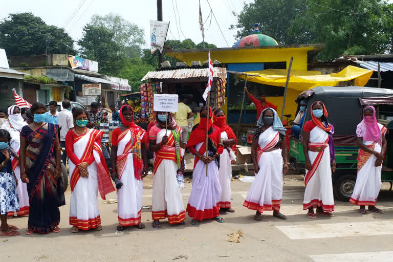 tribal social organization created human chain