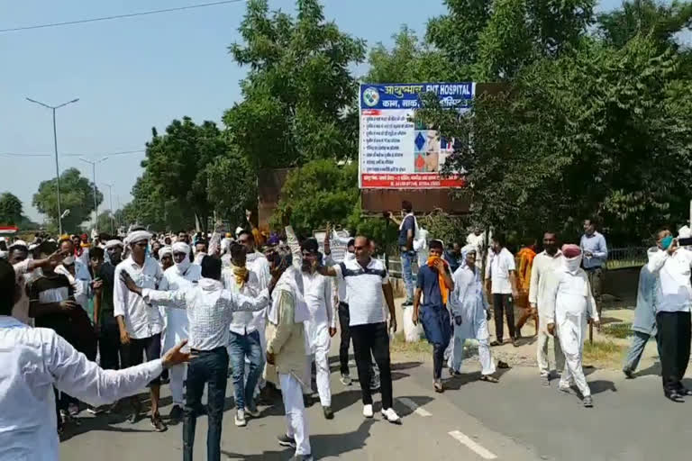 farmers did road jam in fatehabad