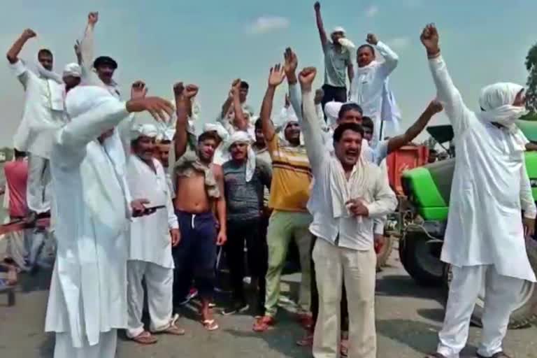 Farmers jammed Rohtak-Panipat National Highway farm bills 2020