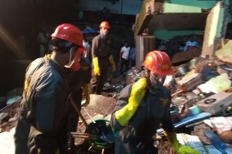 A three-storied building collapses in Patel Compound area in Bhiwandi, Thane