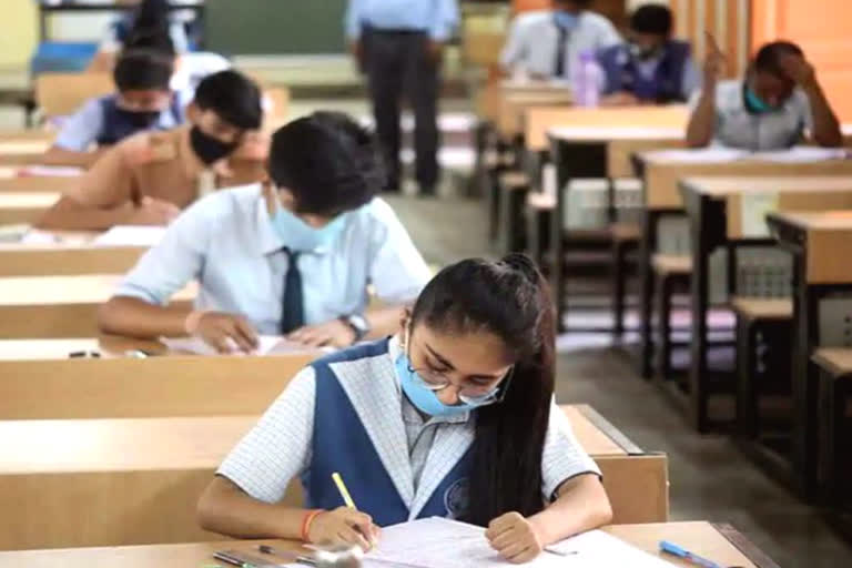 9-12th class student allow to go to school