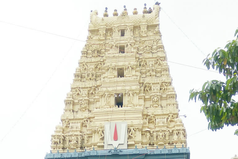 simhadri appanna temple in simhachalam vizag district