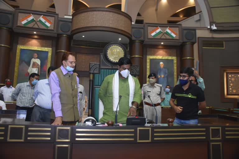 MLAs participated in Vidhan Sabha session through video conferencing