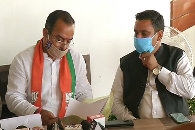 Trilok Kapoor press conference in dharamshala