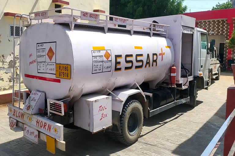 Tanker with three thousand liters of diesel seized