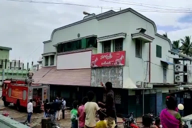 fire accident in a theatre at anaparthi east godavari district