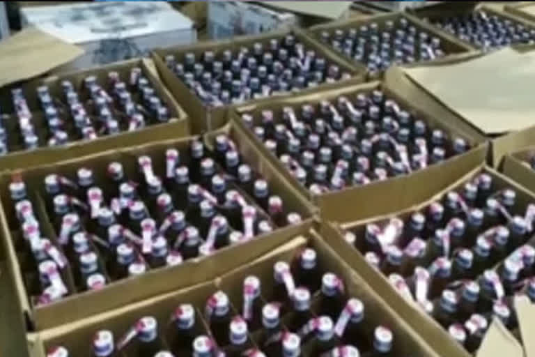 Huge Illegal liquor seized in Guntur District