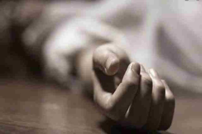 A hut collapsed in Rohtas, killing a woman