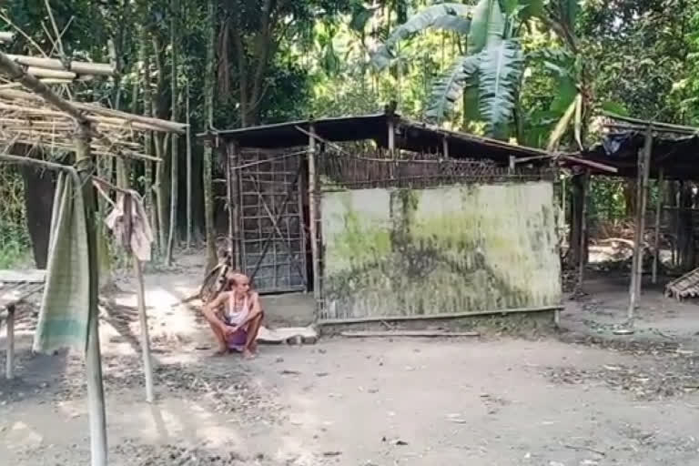 A poor family in a pathasala