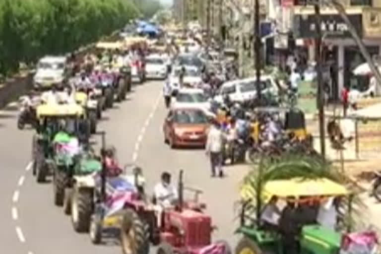 tractor rally