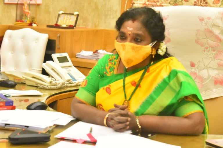 governer tamilisai soundararajan shocked by the death of central minister suresh angadi