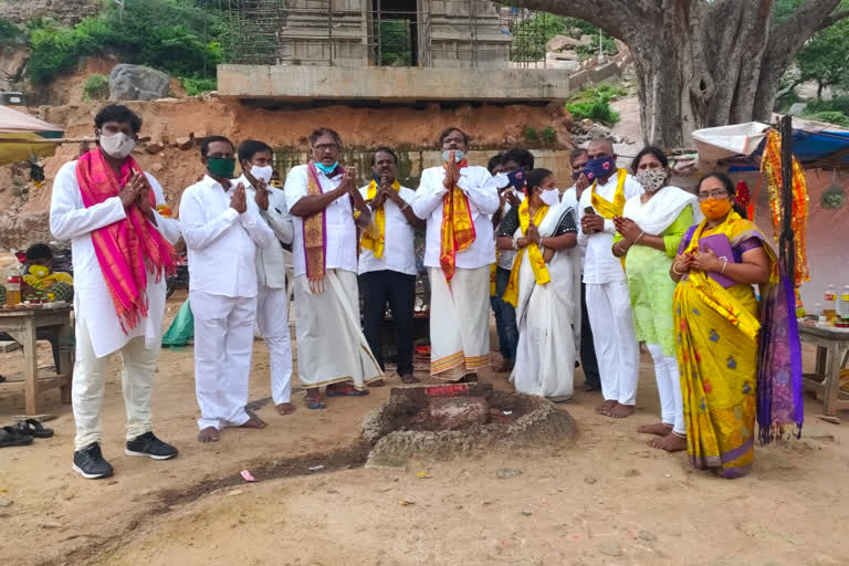 padayatra from bhuvanagiri to yadagiri gutta