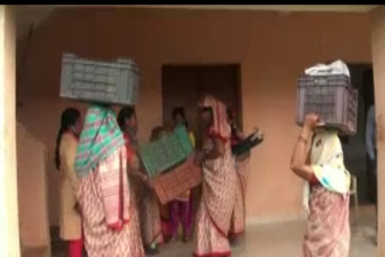 Tribal women farmers use mobile app to home deliver vegetables