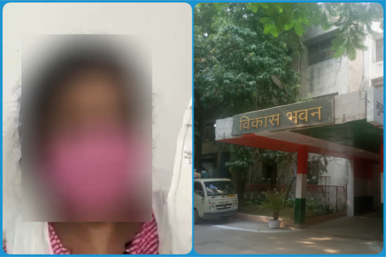 Woman officer posted in Ghaziabad Vikas Bhavan accuses senior officer of harassment