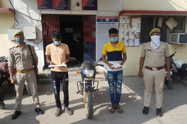 two robbers arrested from dadri police station area