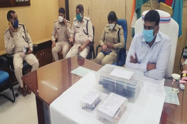 3 criminal arrested in hazaribag, 3 thieves arrested in Hazaribag, crime news of Hazaribag, हजारीबाग में 3 अपराधी गिरफ्तार, हजारीबाग में 3 चोर गिरफ्तार, हजारीबाग में अपराध की खबरें