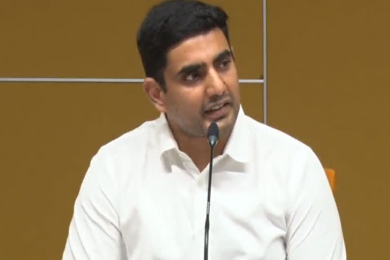 Nara lokesh criticize ycp  government in covid