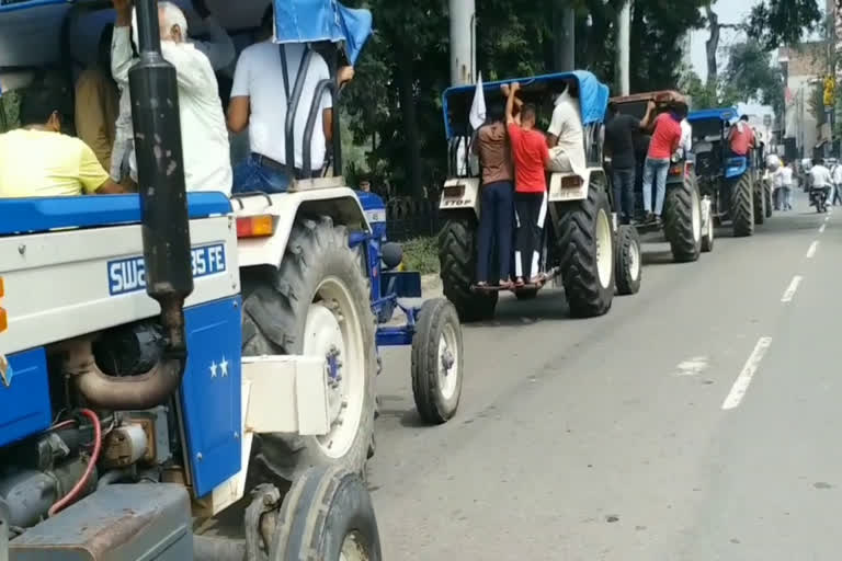 farmers organize tractor rally in panchkula