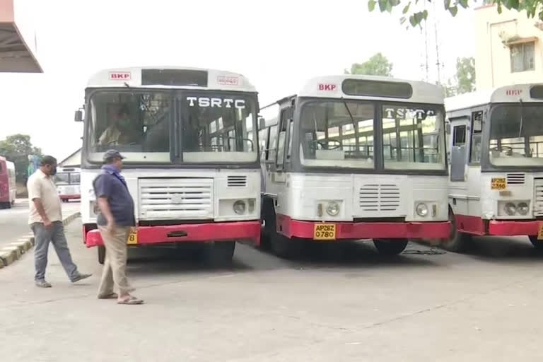 Bus services resume on 25 routes in Hyderabad