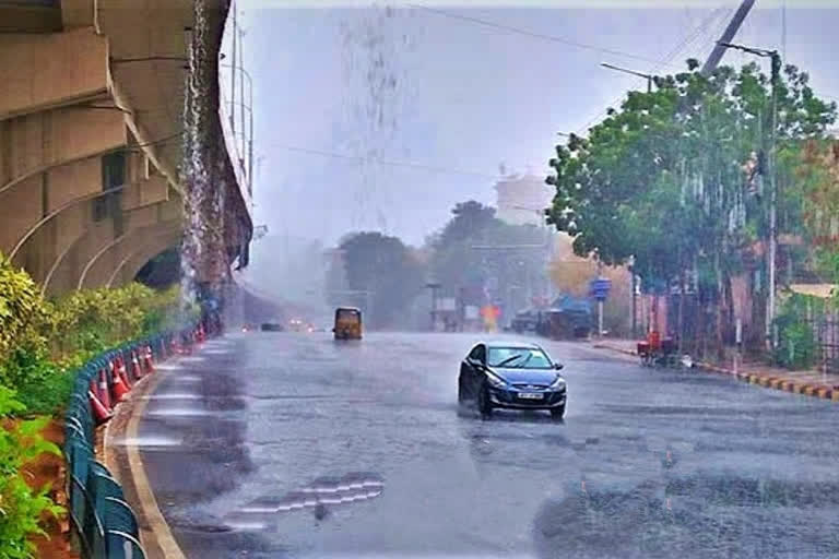 Heavy rain in Telangana, Telangana Heavy rain. Telangana Heavy rain news, Telangana Heavy rain 2020 news, Telangana Heavy rain latest news, Telangana Heavy rain update, ತೆಲಂಗಾಣದಲ್ಲಿ ಭಾರಿ ಮಳೆ, ತೆಲಂಗಾಣ ಮಳೆ, ತೆಲಂಗಾಣ ಮಳೆ 2020, ತೆಲಂಗಾಣ ಮಳೆ 2020 ಸುದ್ದಿ,