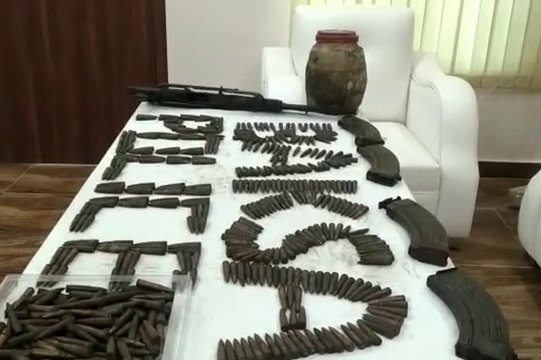 Ahead of BTC polls  AK rifles  live ammunition recovered from Baksa  Guns, ammunitions recovered ahead of local polls in Assam  Assam  recovered arms  അസമില്‍ കുഴിച്ചിട്ട നിലയില്‍ തോക്കുകളും വെടിക്കോപ്പുകളും കണ്ടെത്തി; സംഭവം പ്രാശിക തെരഞ്ഞെടുപ്പ് നടക്കാനിരിക്കെ  അസമില്‍ കുഴിച്ചിട്ട നിലയില്‍ തോക്കുകളും വെടിക്കോപ്പുകളും കണ്ടെത്തി