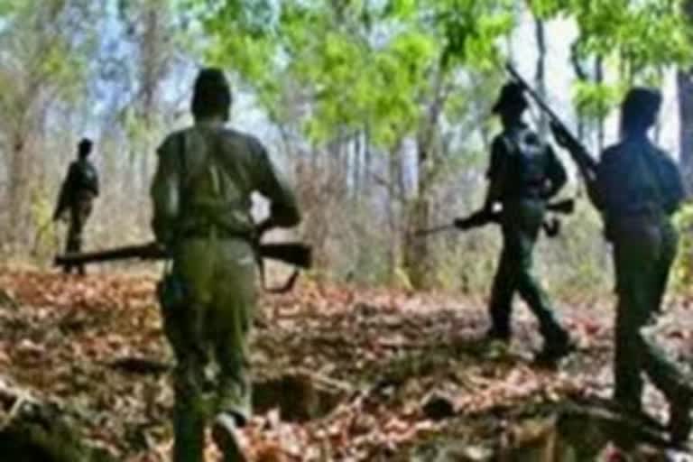 naxalites killed 15 people in last 1 month